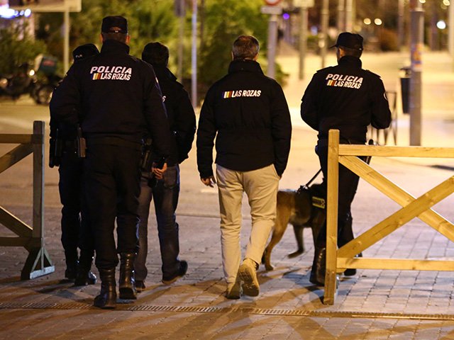 policía