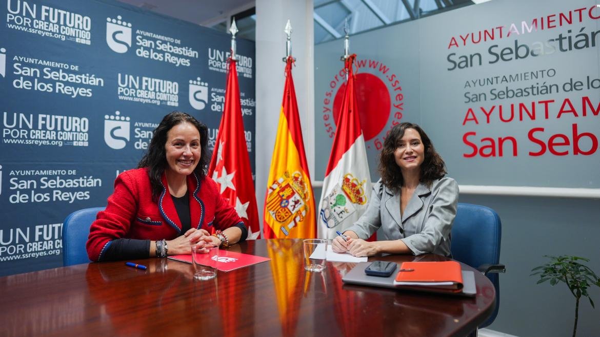 La presidenta Isabel Díaz Ayuso durante la reunión