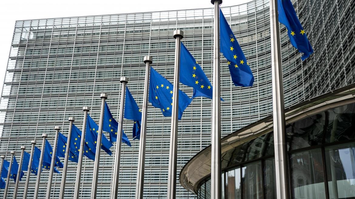 Las banderas de la UE en Bruselas