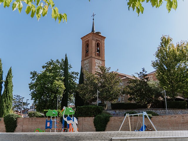 Remodelación del área infantil de los jardines de Don Abel Blanco