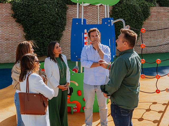 Remodelación del área infantil de los jardines de Don Abel Blanco